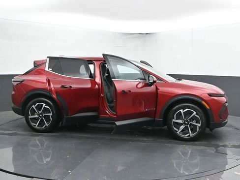 New 2026 Chevrolet Equinox EV LT image 55