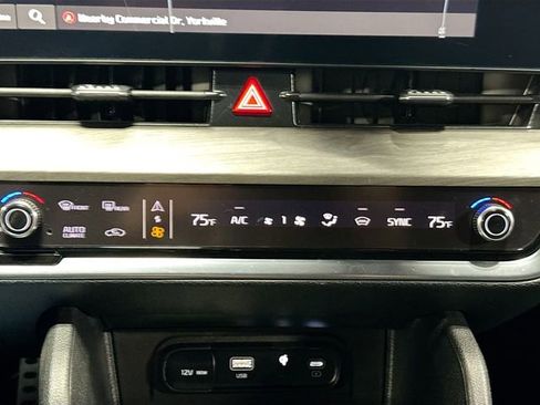 Used 2024 Kia Sportage X-Pro image 14