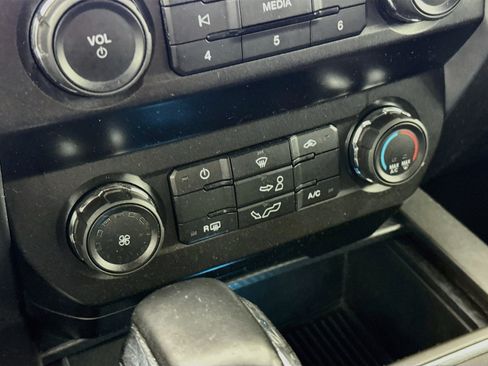 Used 2019 Ford F150 XLT w/ Equipment Group 301A Mid AWD/4WD image 15