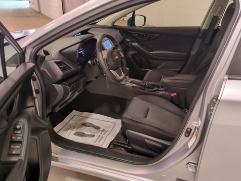 Used 2023 Subaru Impreza Premium image 17