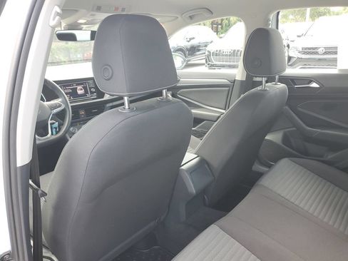 Certified 2024 Volkswagen Jetta S FWD image 17