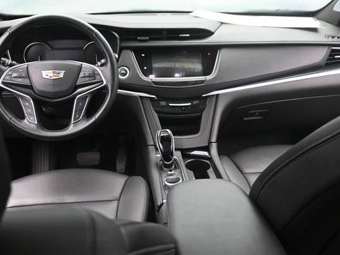 Certified 2025 Cadillac XT5 Premium Luxury image 24