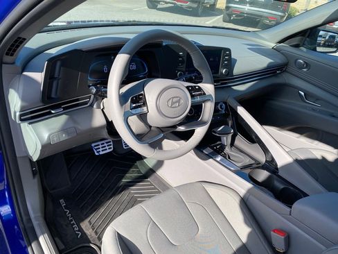 New 2026 Hyundai Elantra SEL Sport image 12