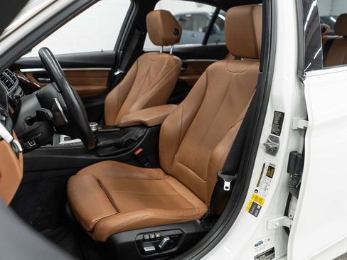 Used 2017 BMW 330e image 7