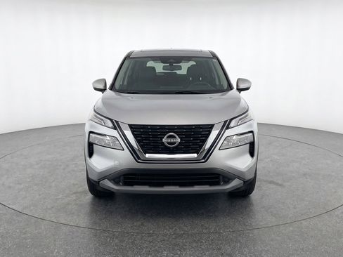 Used 2023 Nissan Rogue SV AWD/4WD image 2