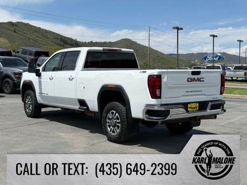 Used 2024 GMC Sierra 3500 SLE w/ SLE Convenience Package AWD/4WD image 2