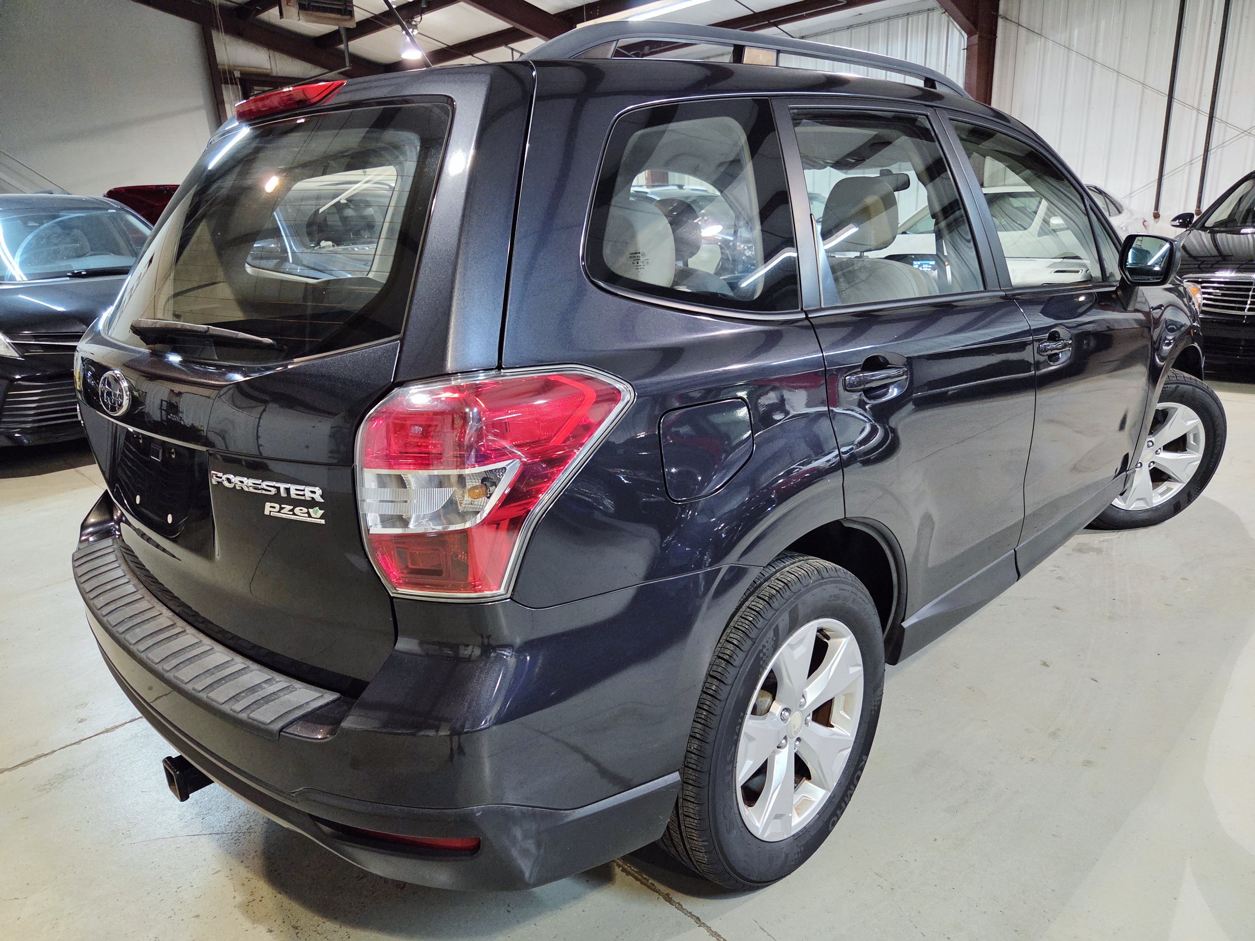 Used 2015 Subaru Forester 2.5i w/ Alloy Wheel Package AWD/4WD image 6