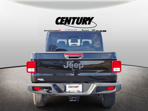 New 2026 Jeep Gladiator Sport AWD/4WD image 5