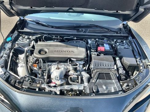 Certified 2025 Honda Civic Sport image 32