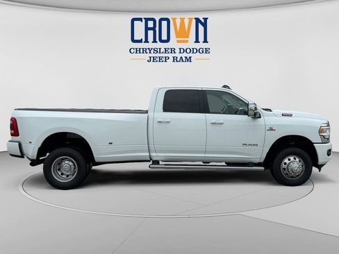 Used 2024 RAM 3500 Laramie AWD/4WD image 2
