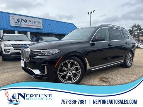 Used 2020 BMW X7 xDrive40i w/ Cold Weather Package image 1