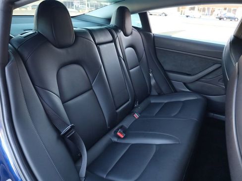 Used 2019 Tesla Model 3 Performance image 22