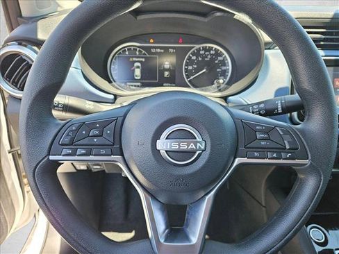 Certified 2025 Nissan Versa SV w/ Trunk Package FWD image 12
