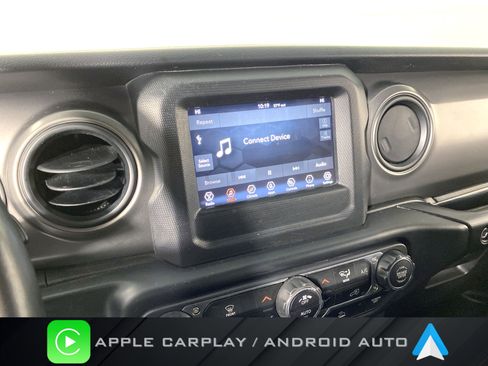 Used 2022 Jeep Wrangler Unlimited Sport image 2