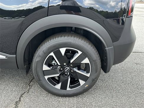 New 2026 Nissan Kicks SV w/ SV Premium Package image 14