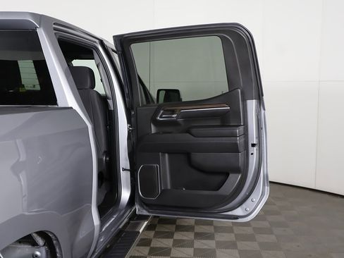 Used 2024 Chevrolet Silverado 1500 LT image 21