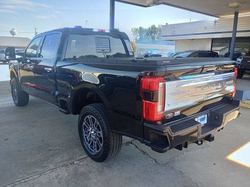 Used 2024 Ford F250 Limited w/ FX4 Off-Road Package AWD/4WD image 4