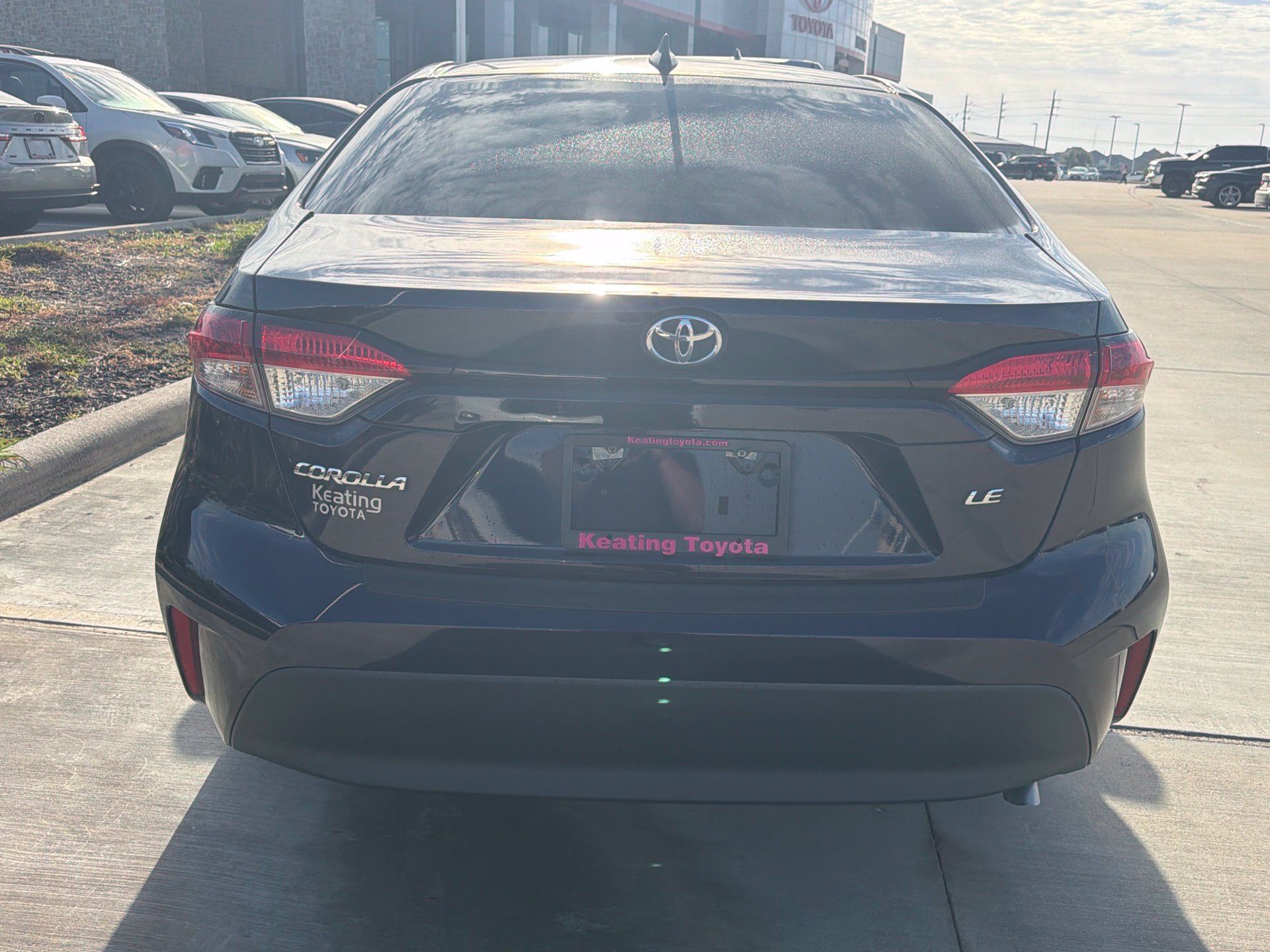 Certified 2025 Toyota Corolla LE FWD image 5