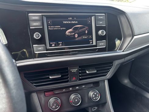 Used 2019 Volkswagen Jetta S FWD image 14