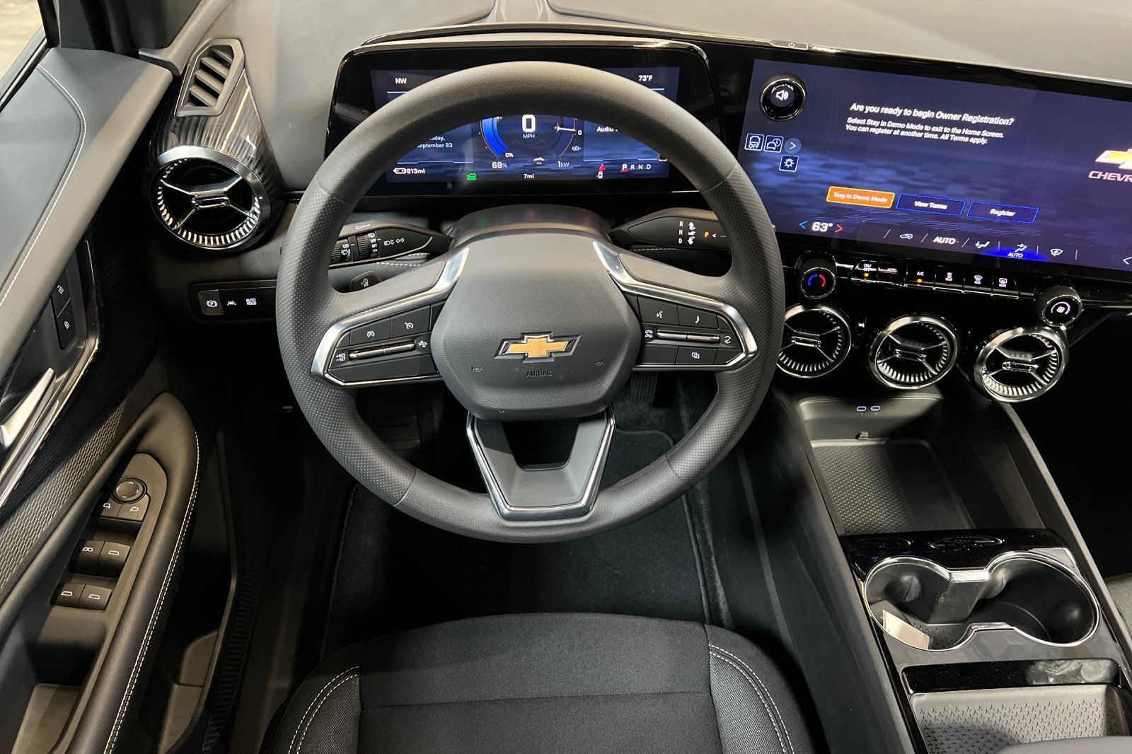 Used 2026 Chevrolet Blazer EV LT FWD image 14