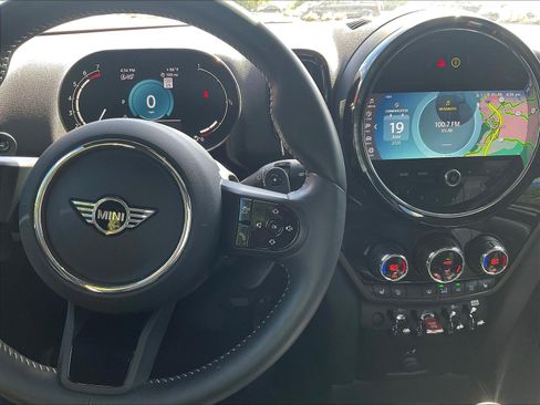 Used 2023 MINI Cooper Countryman S w/ Signature Upholstery Package AWD/4WD image 12