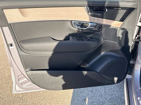 New 2026 Volvo XC90 B6 Plus w/ Protection Package image 16