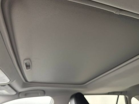 Used 2022 Toyota RAV4 XLE Premium FWD image 26