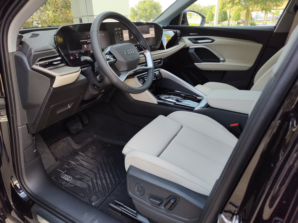 New 2026 Audi Q5 Premium AWD/4WD image 2