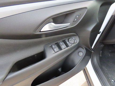 New 2025 Buick Envista Preferred w/ Convenience I Package image 17