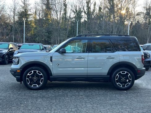 Used 2022 Ford Bronco Sport Outer Banks w/ Tech Package image 3