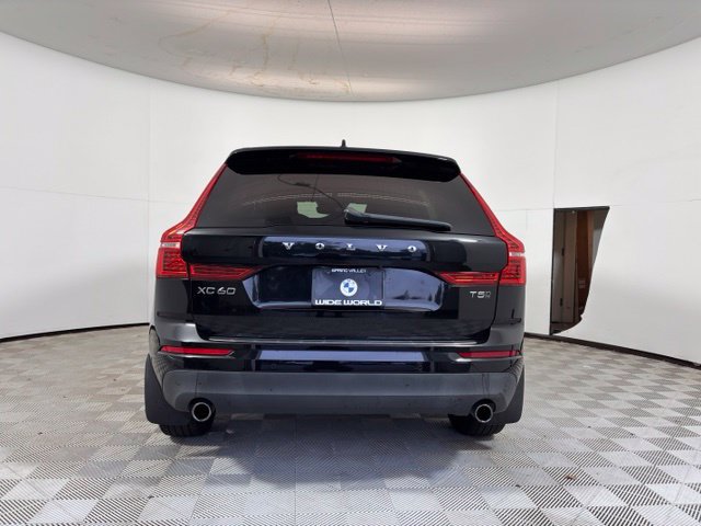 Used 2019 Volvo XC60 T5 Momentum w/ Multimedia Package AWD/4WD image 6