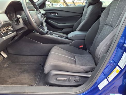 Used 2025 Honda Accord Sport image 22