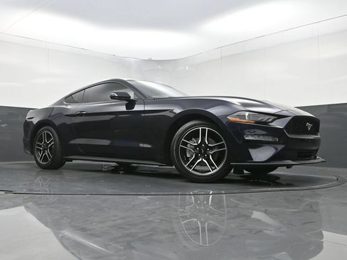 Used 2021 Ford Mustang Coupe w/ Equipment Group 101A RWD image 21