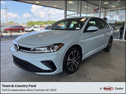 Used 2026 Volkswagen Jetta Sport FWD image 1