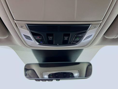 Used 2024 Acura MDX SH-AWD image 24