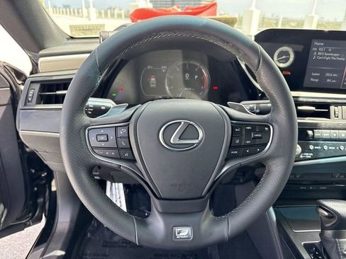 Certified 2022 Lexus ES 350 F Sport w/ Accessory Package 2 FWD image 14
