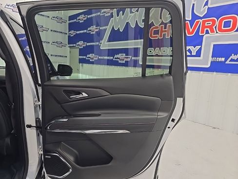 Used 2024 Chevrolet Traverse RS w/ LPO, Floor Liner Package image 25