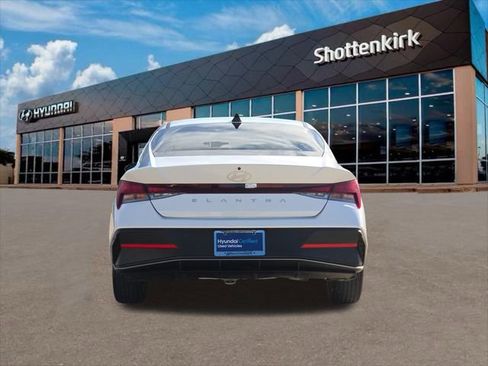 Certified 2024 Hyundai Elantra SEL image 7