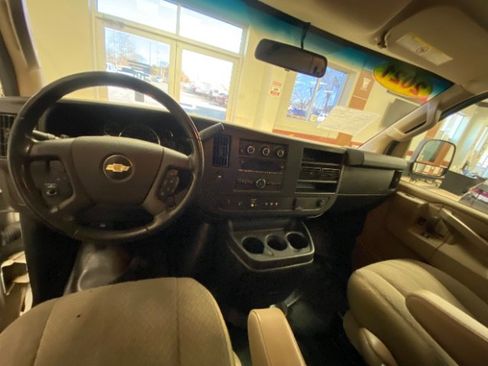 Used 2021 Chevrolet Express 2500 w/ Safety Package image 14