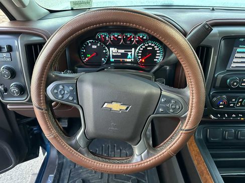 Used 2015 Chevrolet Silverado 3500 High Country w/ Duramax Plus Package image 23