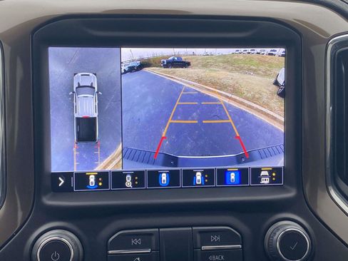 Used 2023 Chevrolet Silverado 2500 High Country w/ Z71 Off-Road Package image 29