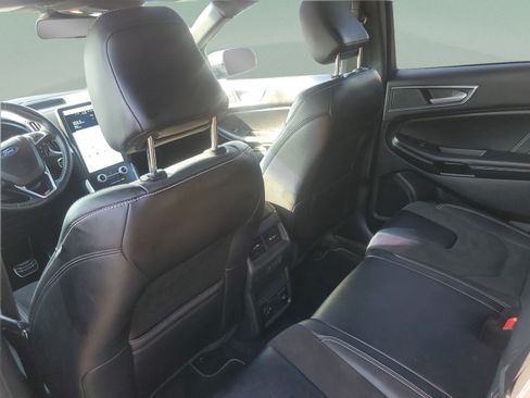 Used 2022 Ford Edge ST w/ Equipment Group 401A AWD/4WD image 10