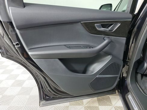 Certified 2021 Audi Q7 2.0T Premium Plus w/ Premium Plus Package image 24