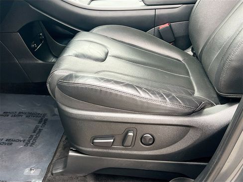Used 2022 Hyundai Palisade SEL image 19
