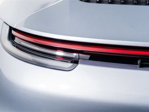 Used 2021 Porsche 911 Carrera image 20