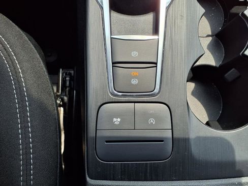 Used 2024 Ford Escape Active image 16