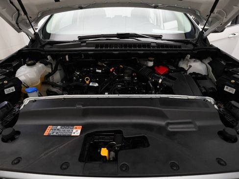 Used 2023 Ford Edge SEL w/ Convenience Package image 3