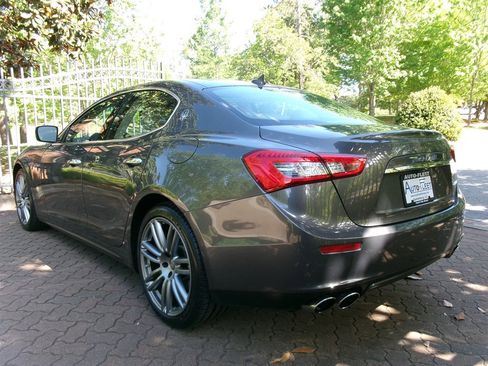 Used 2016 Maserati Ghibli RWD image 7