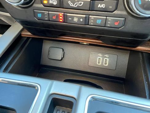 Used 2016 Ford F150 Lariat w/ Equipment Group 501A Mid image 20