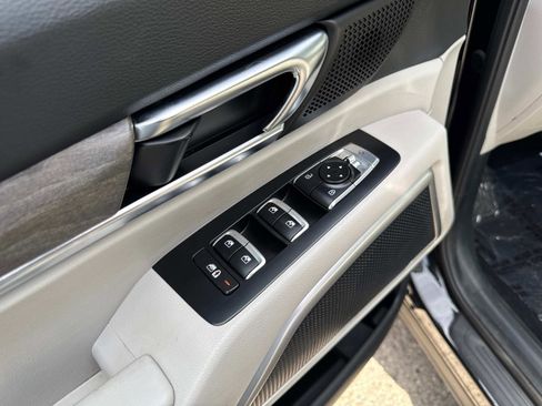 Used 2022 Kia Telluride EX w/ EX Premium Package image 25